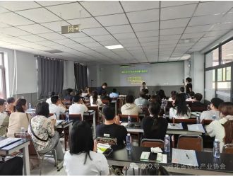 为民族地区送科技——隆化县农产品电商直播专题培训活动圆满举办
